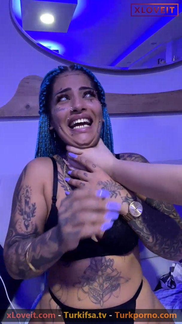 Raperin Yılmaz ifşa Tiktok fenomen canlı yayın yaptı